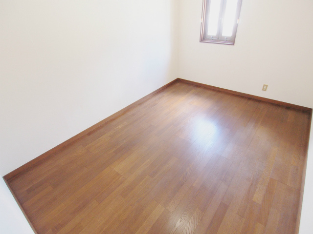 テラス井出口の内装