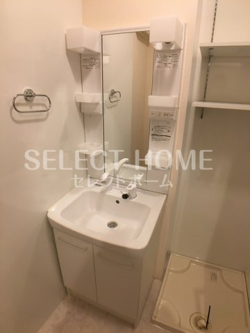 【独立洗面台】 | スカイハウス(竜美西) | 朝の支度にも助かる、独立の洗髪洗面化粧台