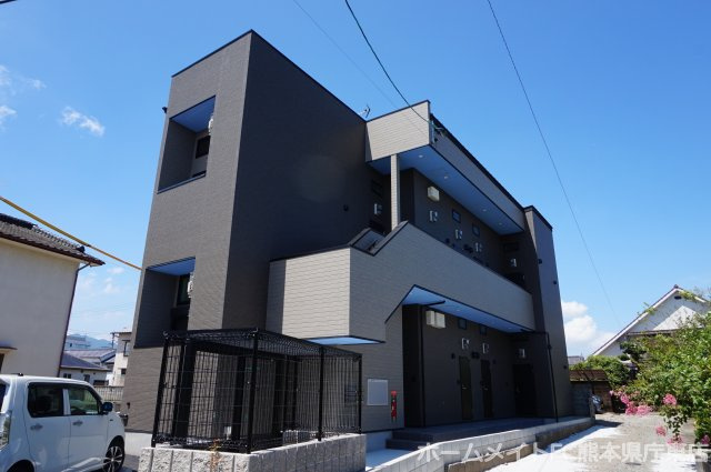 熊本市中央区本荘６丁目のアパートの外観