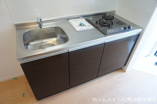 熊本市中央区本荘６丁目のアパートのキッチン