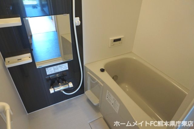 熊本市中央区本荘６丁目のアパートの浴室