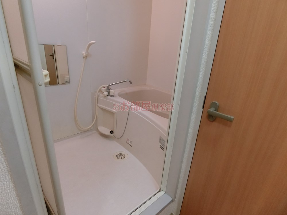 フローラルコートの浴室