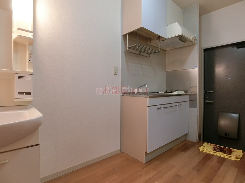 フローラルコートの内装