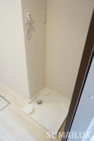 熊本市中央区黒髪１丁目のアパートの洗面所