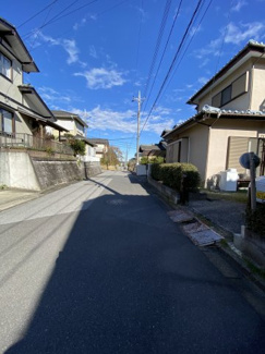 【前面道路含む現地写真】