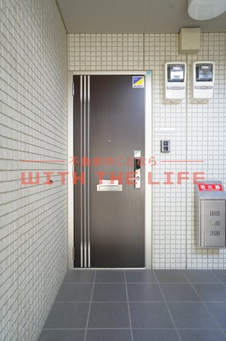 アンヌプリ【キャッシュバック対象物件】の玄関