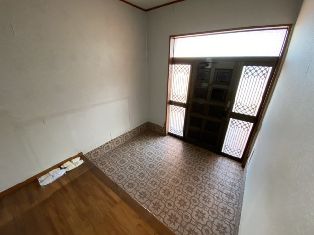 川西町店舗・事務所（戸建）の内装