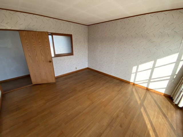 川西町店舗・事務所（戸建）の内装