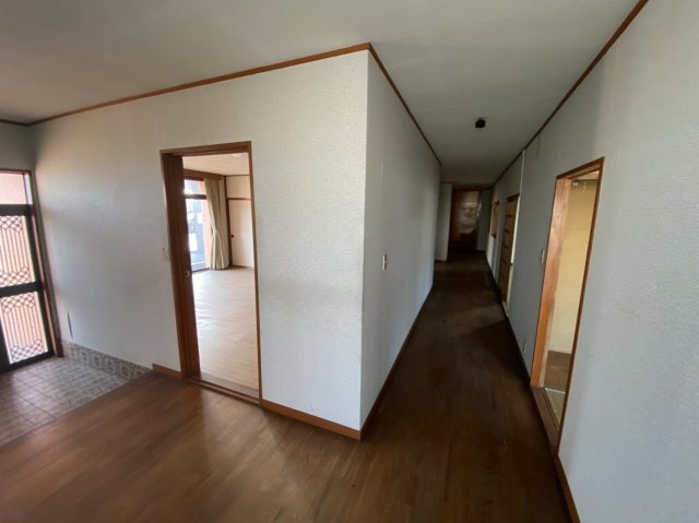 川西町店舗・事務所（戸建）の内装