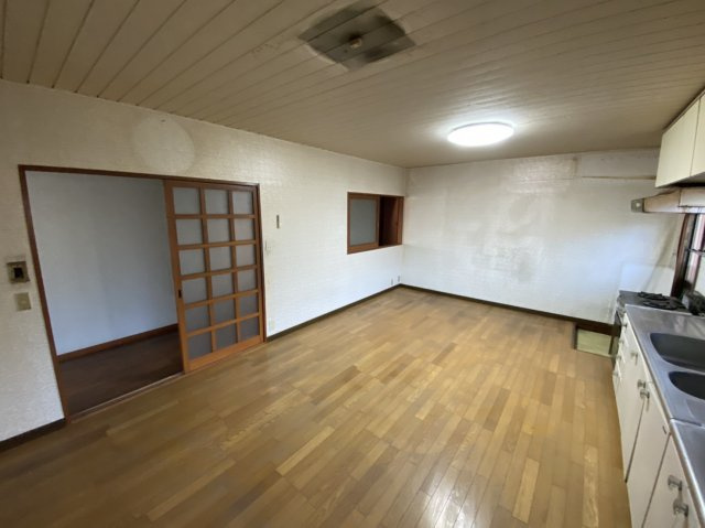 川西町店舗・事務所（戸建）の内装