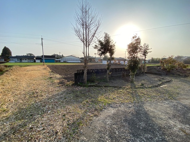 曽於市末吉町深川の中古一戸建の庭