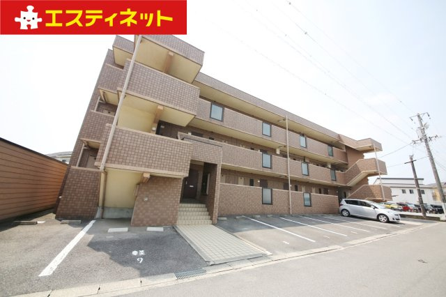 サワータウン白山の外観