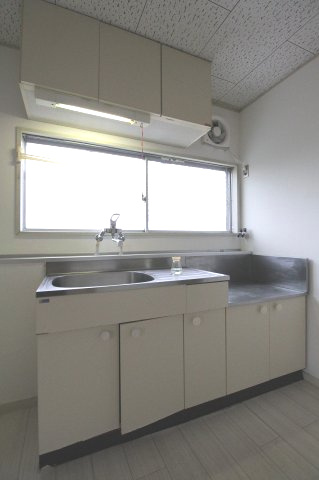 ガーデンHNのキッチン|きれいなキッチンです