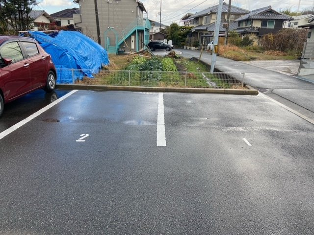 モンボヌールの駐車場