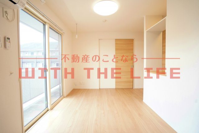 パークハイム上津【キャッシュバック対象物件】の内装|明るい室内です