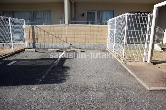 グランノア八千代台の駐車場