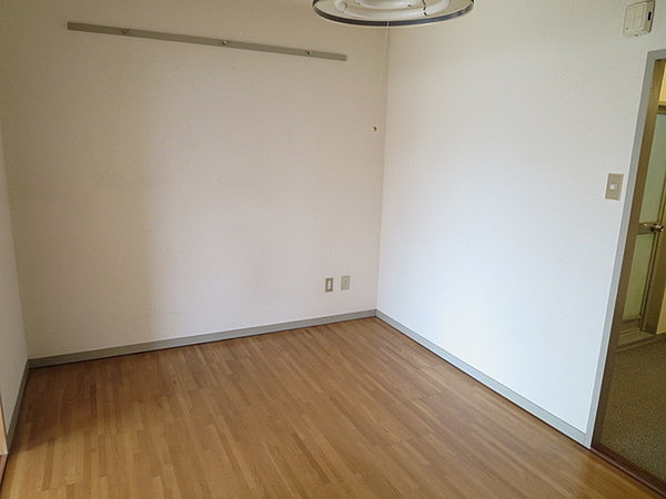 ピュア松本【キャッシュバック対象物件】の子供部屋|子供部屋です