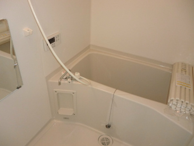 【浴室】 | ユーミー能登川UNO | ゆったり過ごせるお風呂です