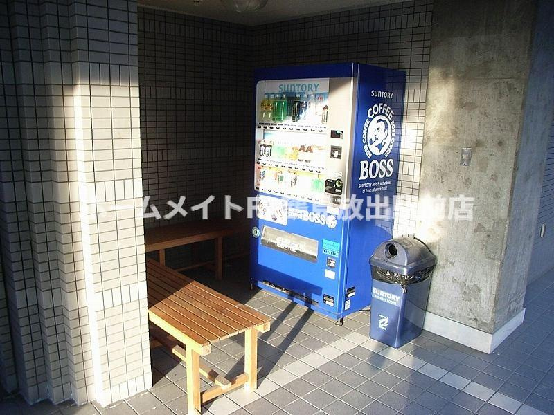 メゾン・ド・シャルジェのその他