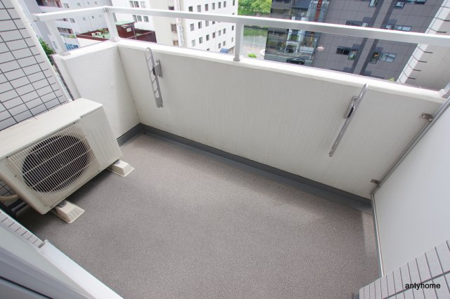 フォレストガーデン　天満橋1　仲介手数料無料のバルコニー