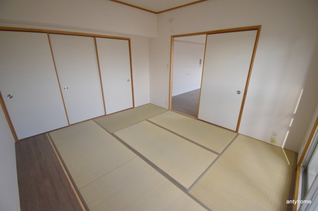 大阪市淀川区東三国２丁目の賃貸マンションの寝室