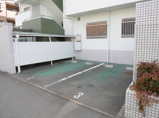【駐車場】 | クローバーハイツ清水の駐車場