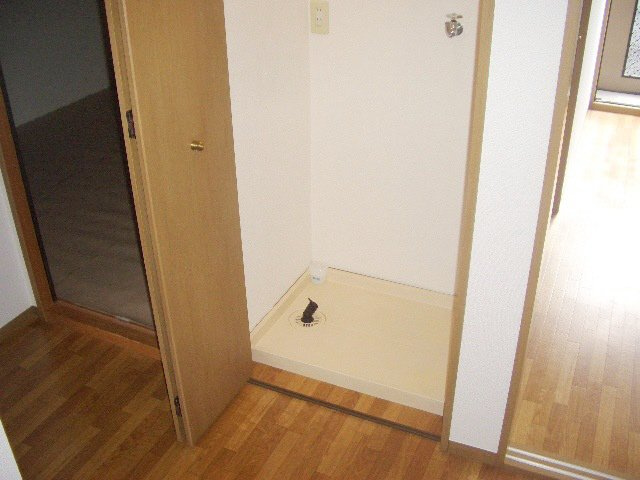 グランドールⅡのセキュリティ|室内洗濯機置場あります！隠せます