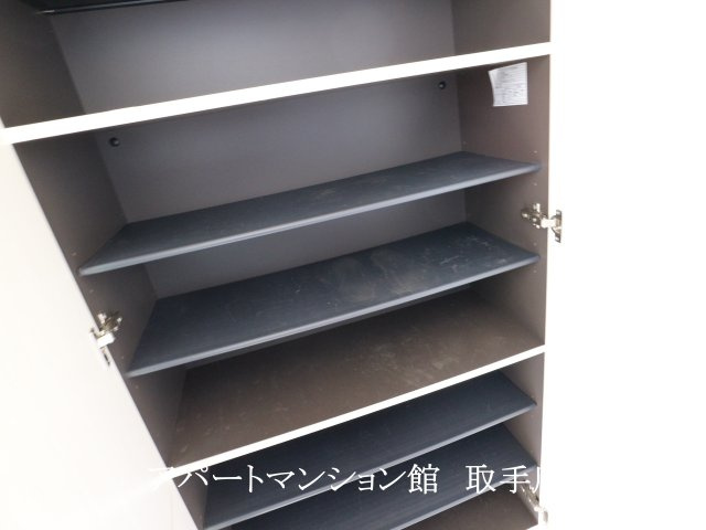 ヴィア　レーベンの収納