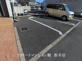 【駐車場】 | ヴィア　レーベン