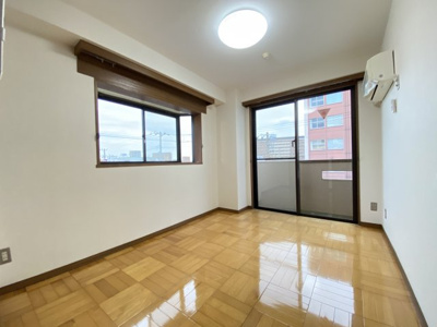 【洋室】 | ベリング・アイ | エアコン付き！