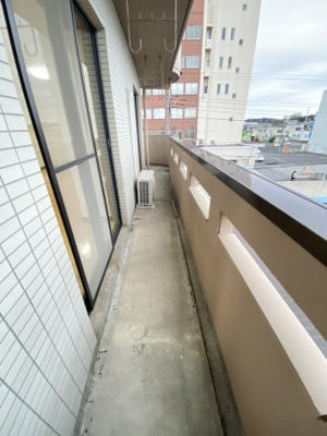 【バルコニー】 | ベリング・アイ