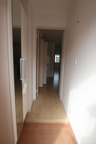 コンフォールＡの玄関