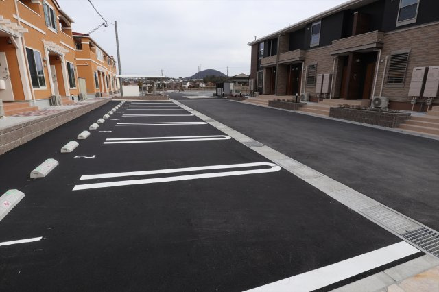 コンフォールＡの駐車場