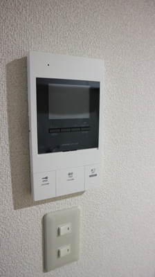 【セキュリティ】 | モンターナ岩槻東町 | モニター付きインターホン