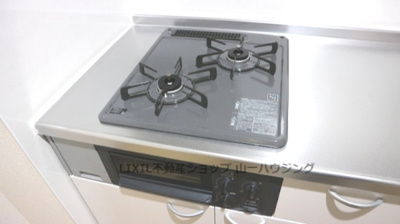 【キッチン】 | モンターナ岩槻東町 | ２口ビルトインコンロ