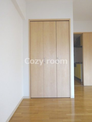 【収納】 | ドゥーエ江坂Ⅱ | 収納があります