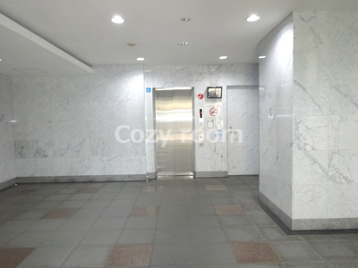 【ロビー】 | グレンパーク江坂Ⅱ | ゆとりのあるロビーです