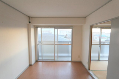 【洋室】 | 笹部ハイツ