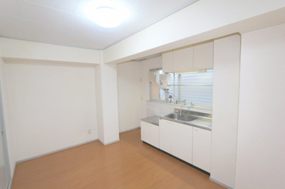 【居間・リビング】 | 笹部ハイツ