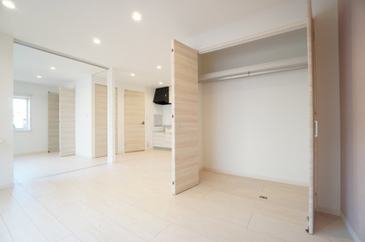 【内装】 | ラプラーサC