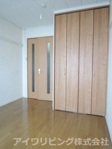 ハイツゆぎの洋室|【ハイツゆぎ】