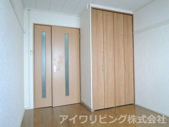 ハイツゆぎの洋室|洋室5.5帖【ハイツゆぎ】