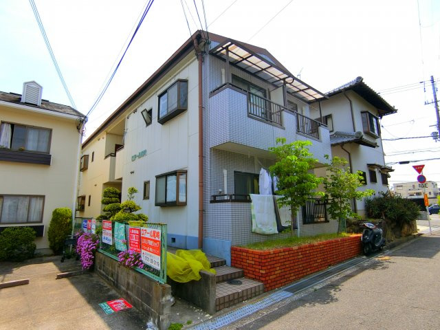 ロアール尾崎の外観