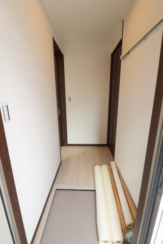 ルミナーレ中丸子の玄関