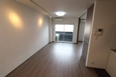 【居間・リビング】 | M+FLATS