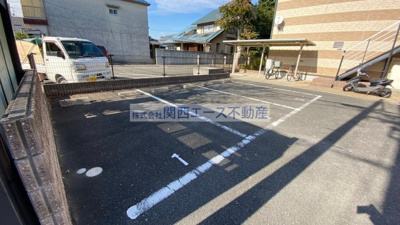 【駐車場】 | レオパレスルサルカ