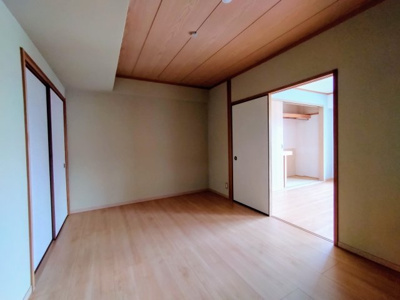 【洋室】 | ハウスリットⅢ