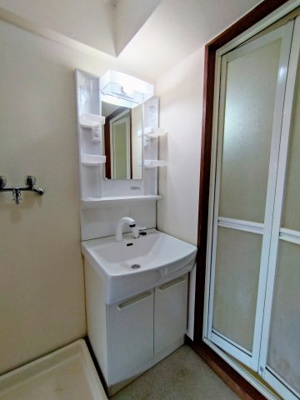 【独立洗面台】 | ハウスリットⅢ