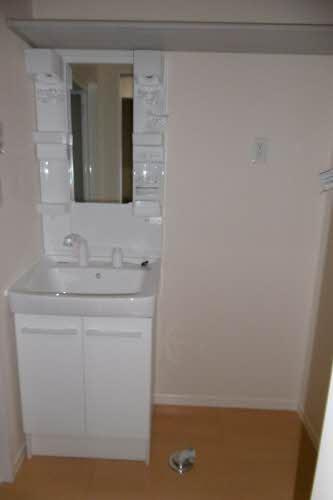 ブランチの独立洗面台