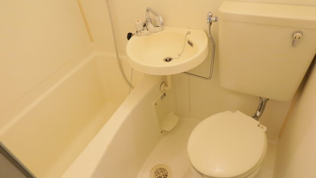 ライズ芦原橋の内装